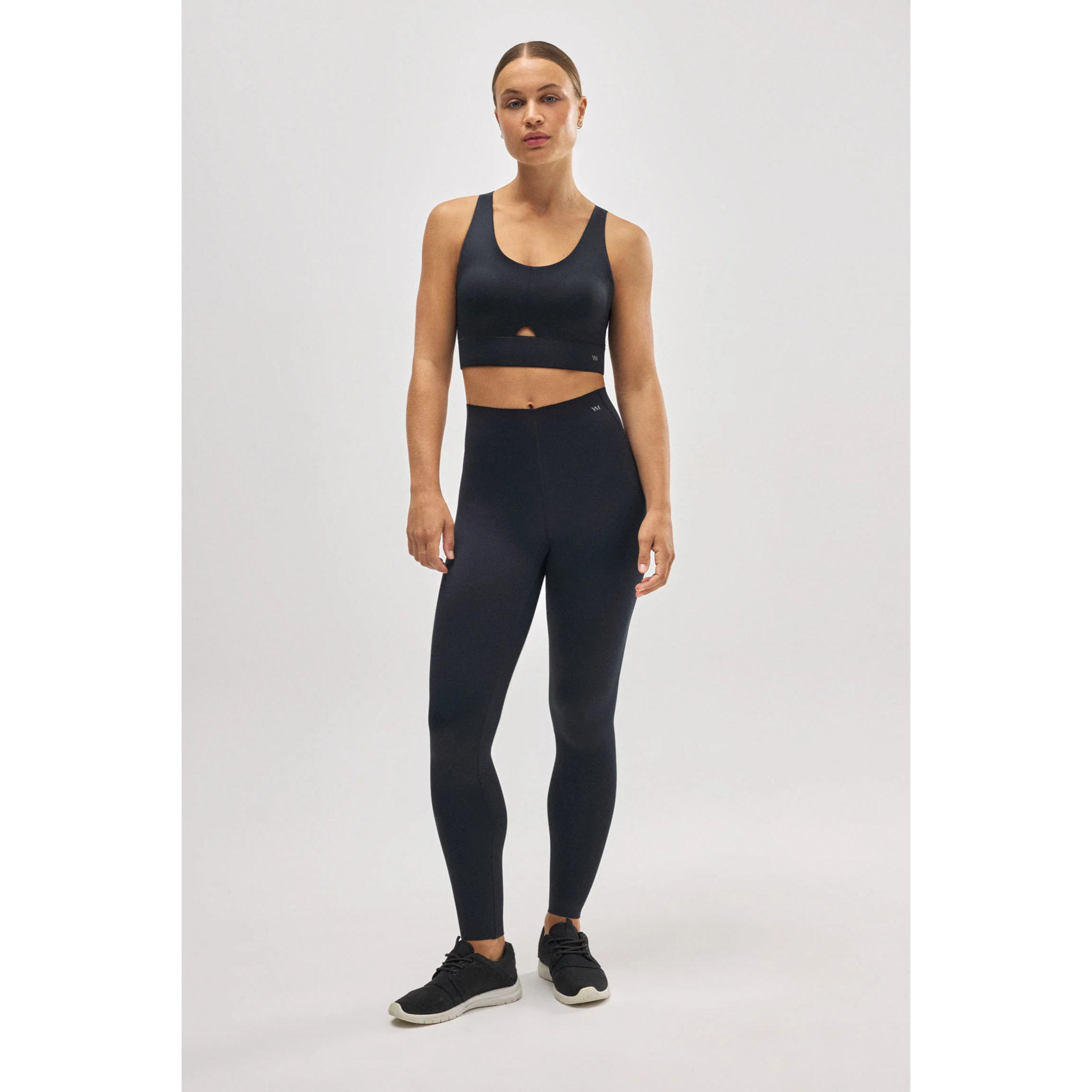Leggings sportivi lunghi neri a compressione per pancia piatta