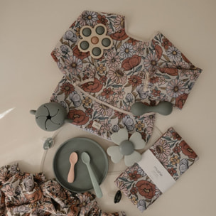 Mushie Babero Con Mangas Solid