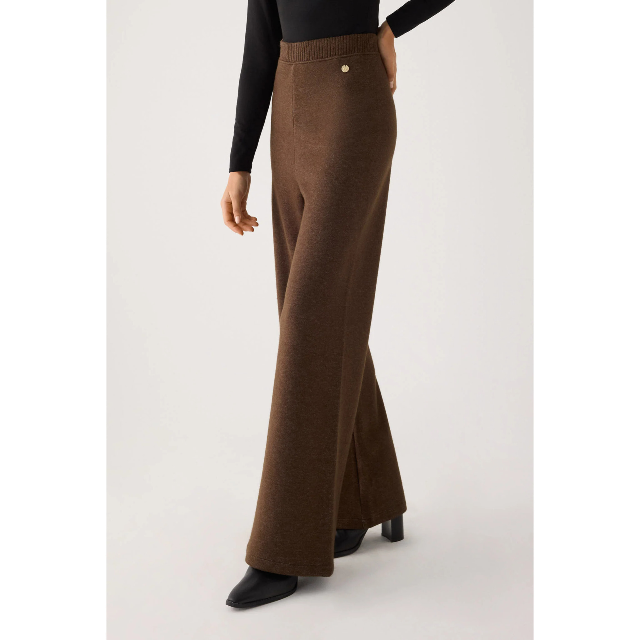 Pantalone largo