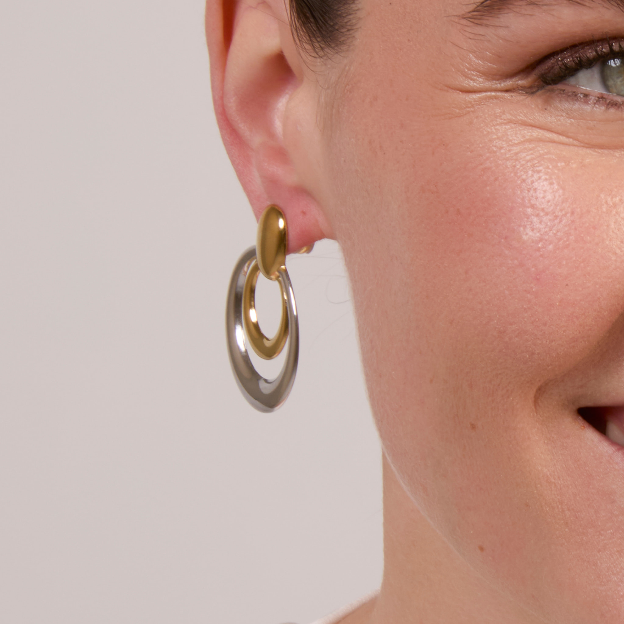 Pendientes Linha acabado oro 18k y plata