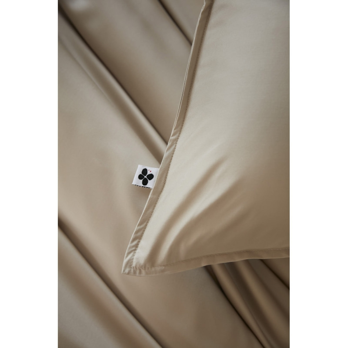 Taie de traversin "Salomé" Viscose de bambou 120 fils/cm² - Salomé Pampa - 85 x 185 cm