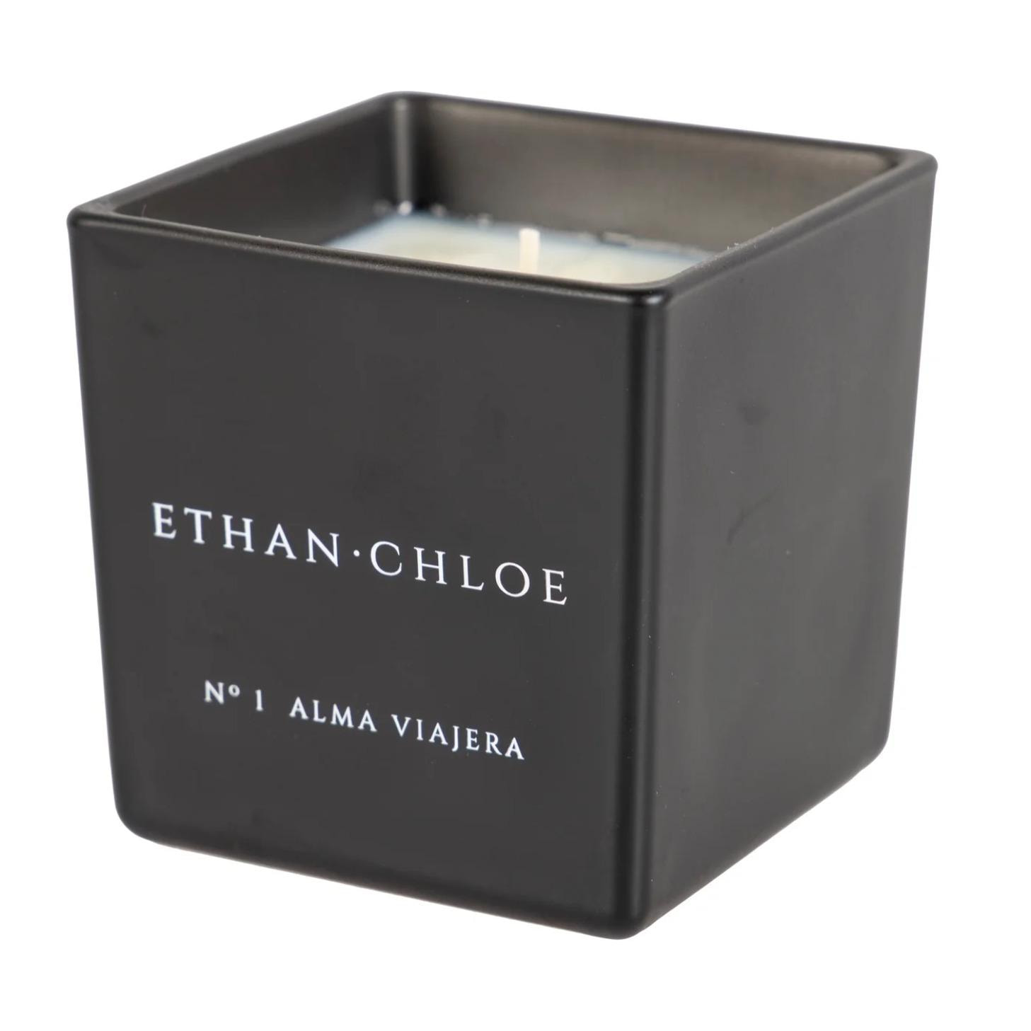 Vela Aromatica Esencia Ethan Chloe 8x8x8 Cm