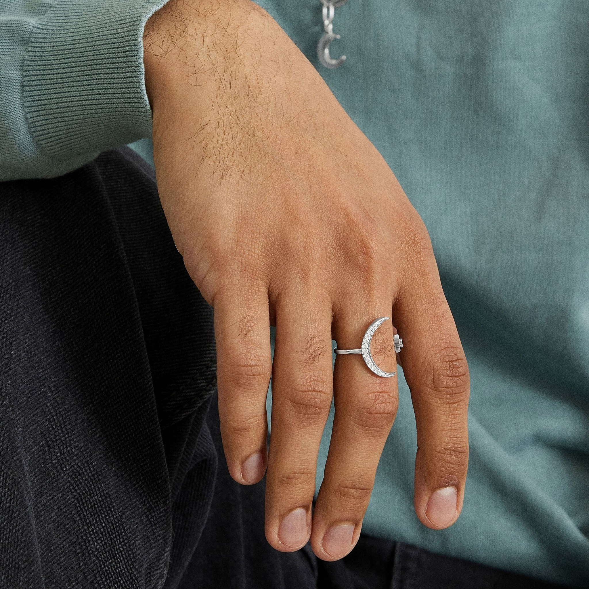 Anillo de Circonita Brillante acabado en rodio