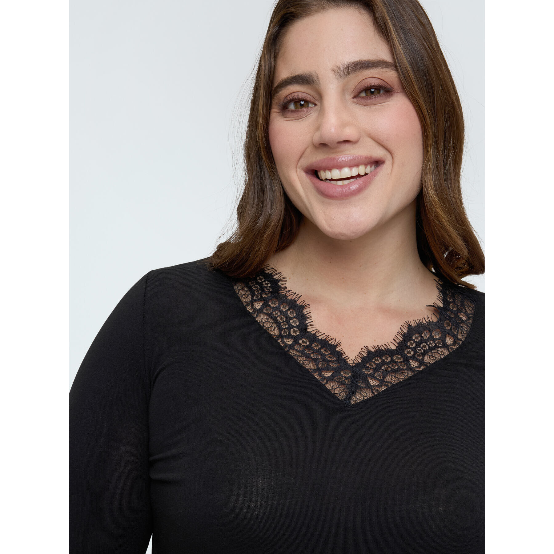 Fiorella Rubino - Camiseta de mezcla de lana con encaje - Negro