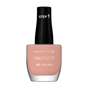 ESMALTE DE UÑAS NAILFINITY TONO 200