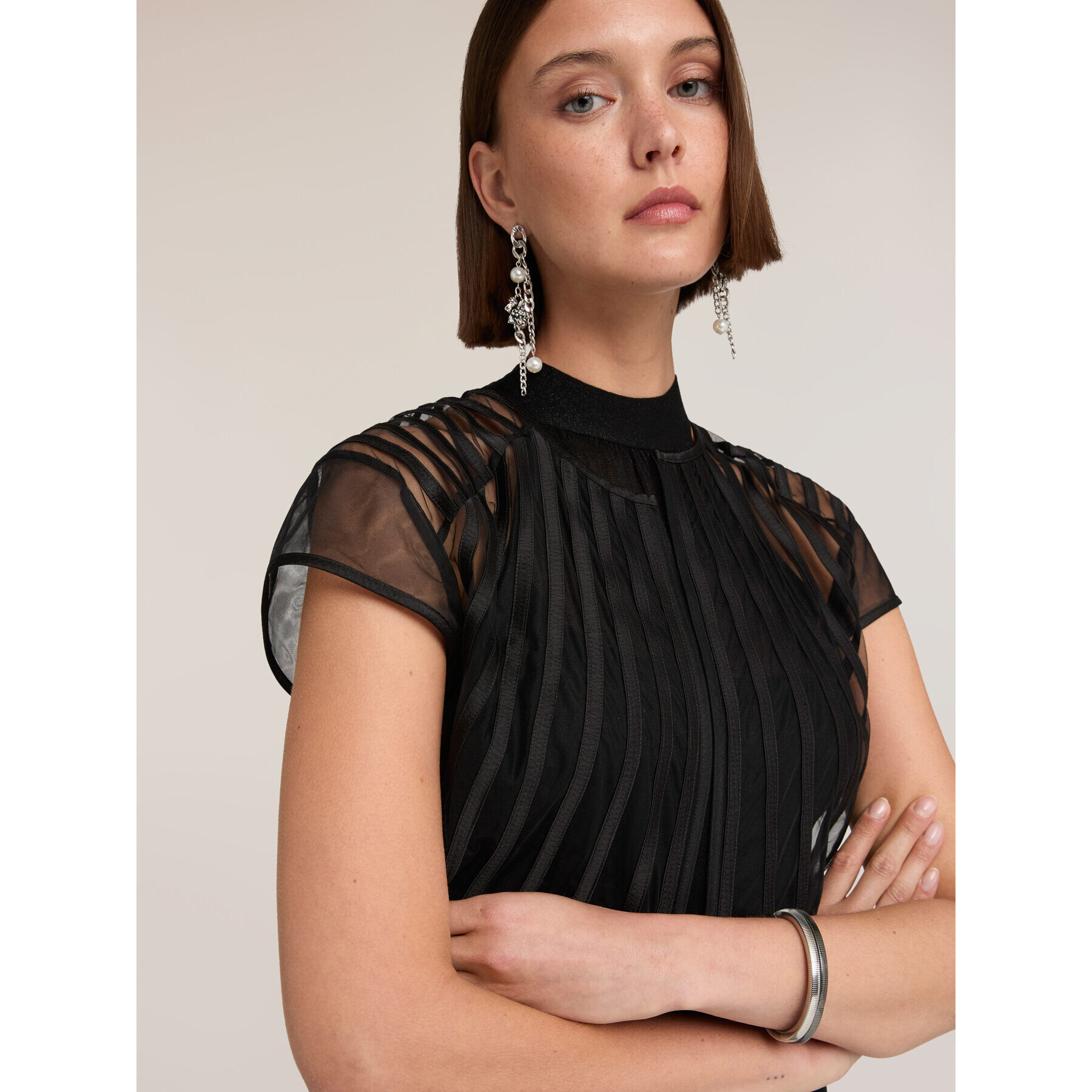 Motivi - Cubre hombros de tul y raso - Negro