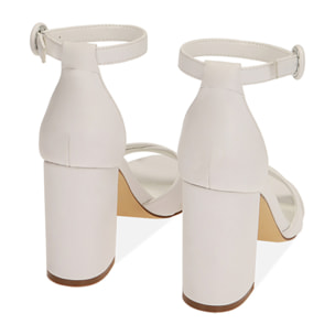 Sandalias blancas, tacón de 9 cm
