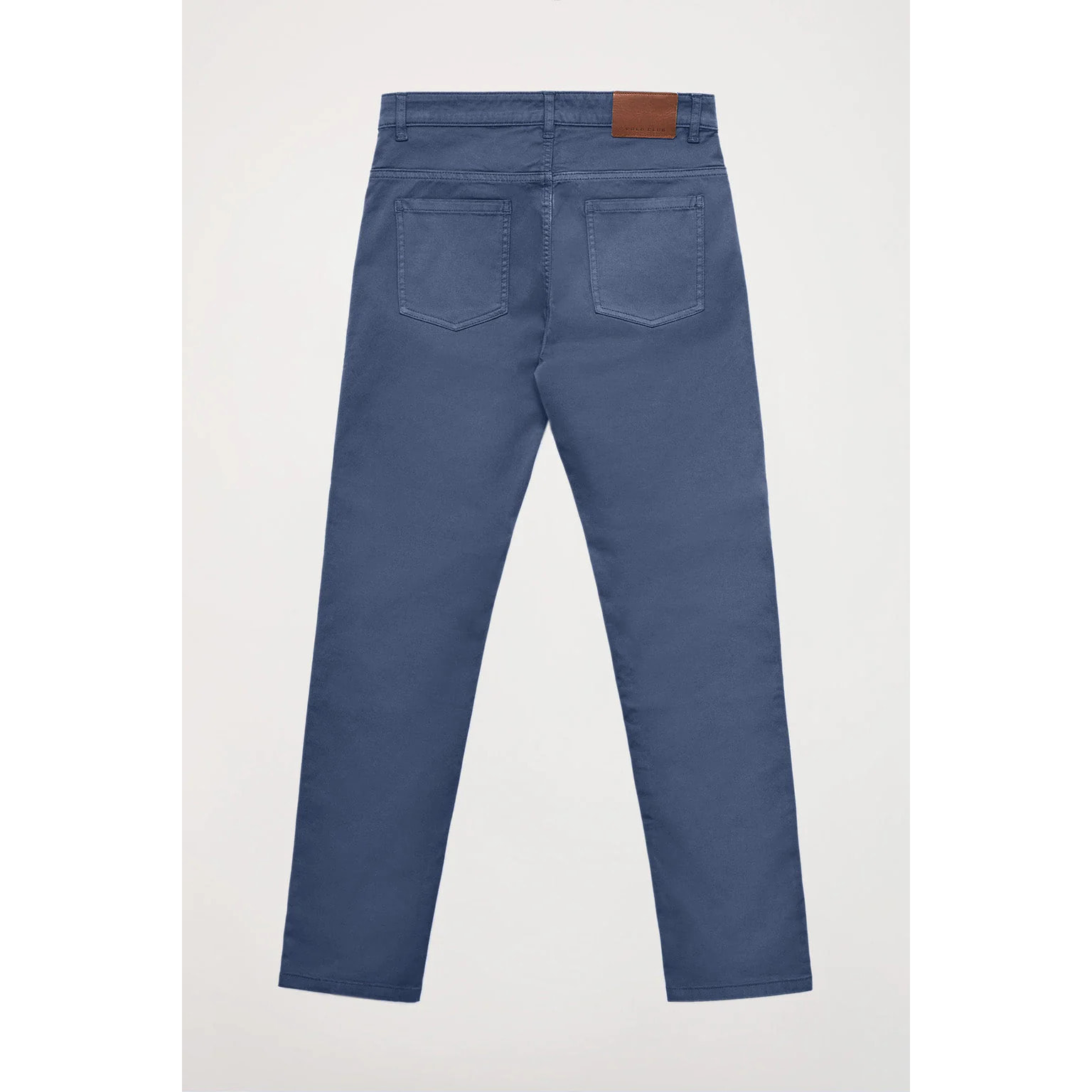 Pantalón azul denim de cinco bolsillos con logo bordado