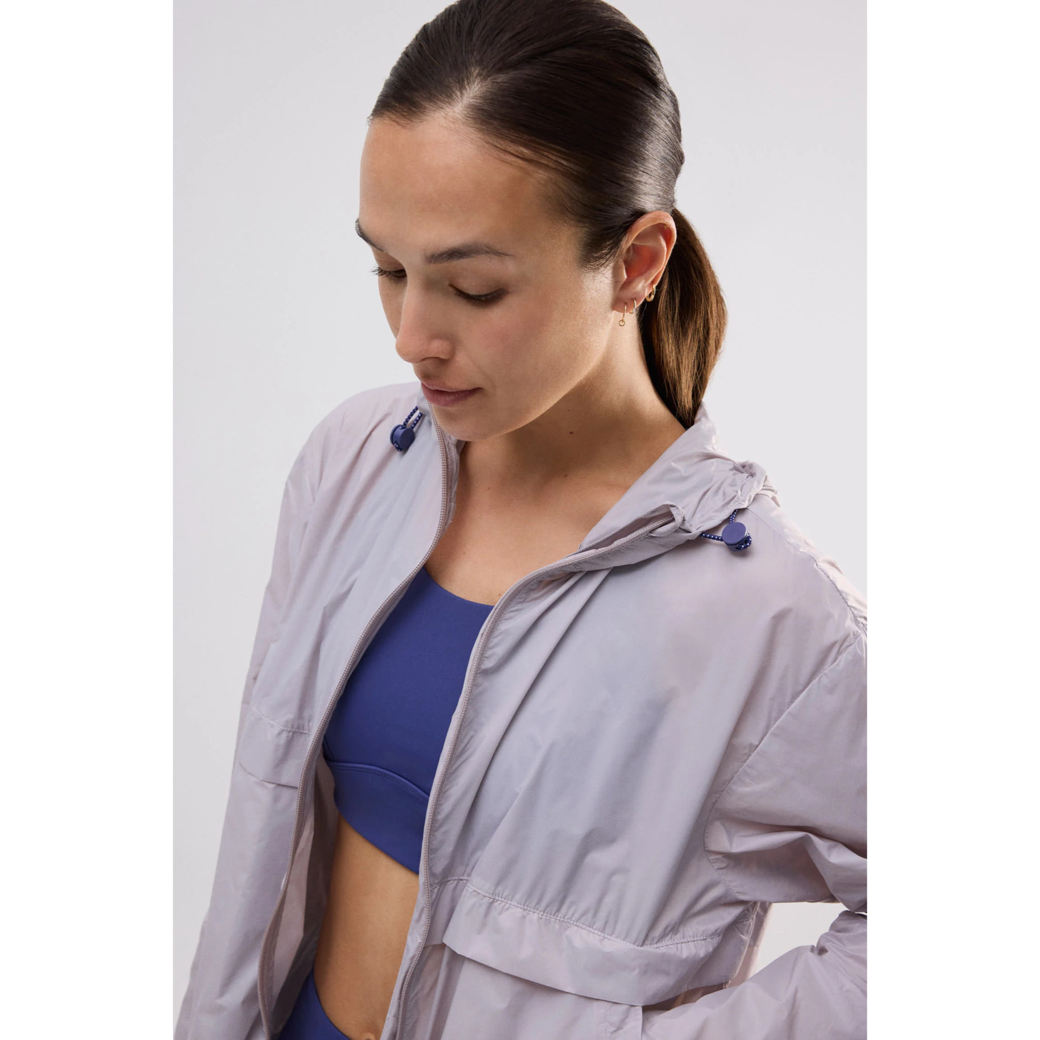 Giacca sportiva ripiegabile con cappuccio regolabile blu navy