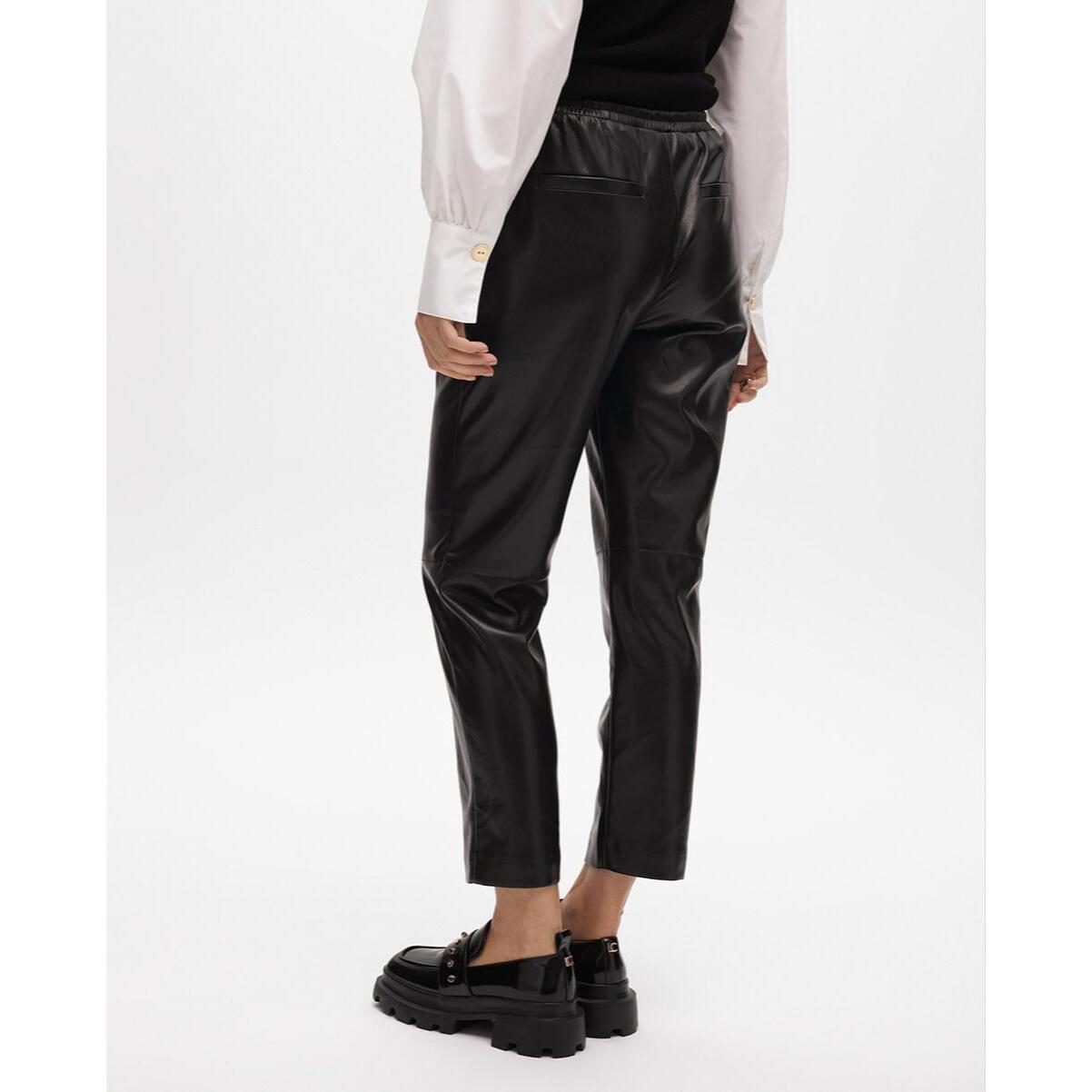 Pantaloni jogger effetto pelle
