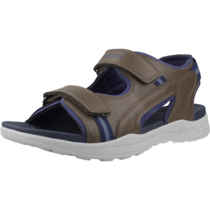 Sandalias Niño de la marca GEOX  modelo J VANIETT BOY MARRON