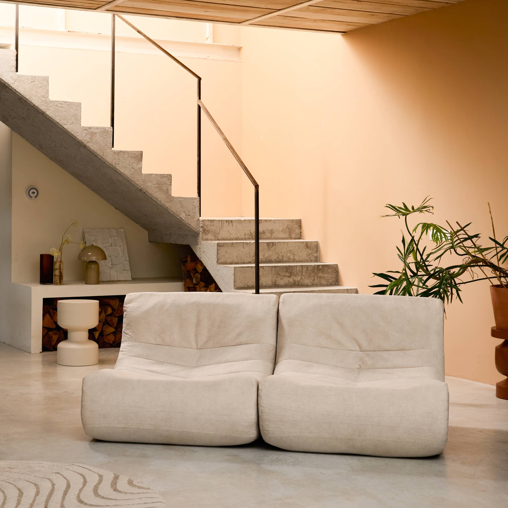 Fauteuil chauffeuse en velours style contemporain 2 places beige