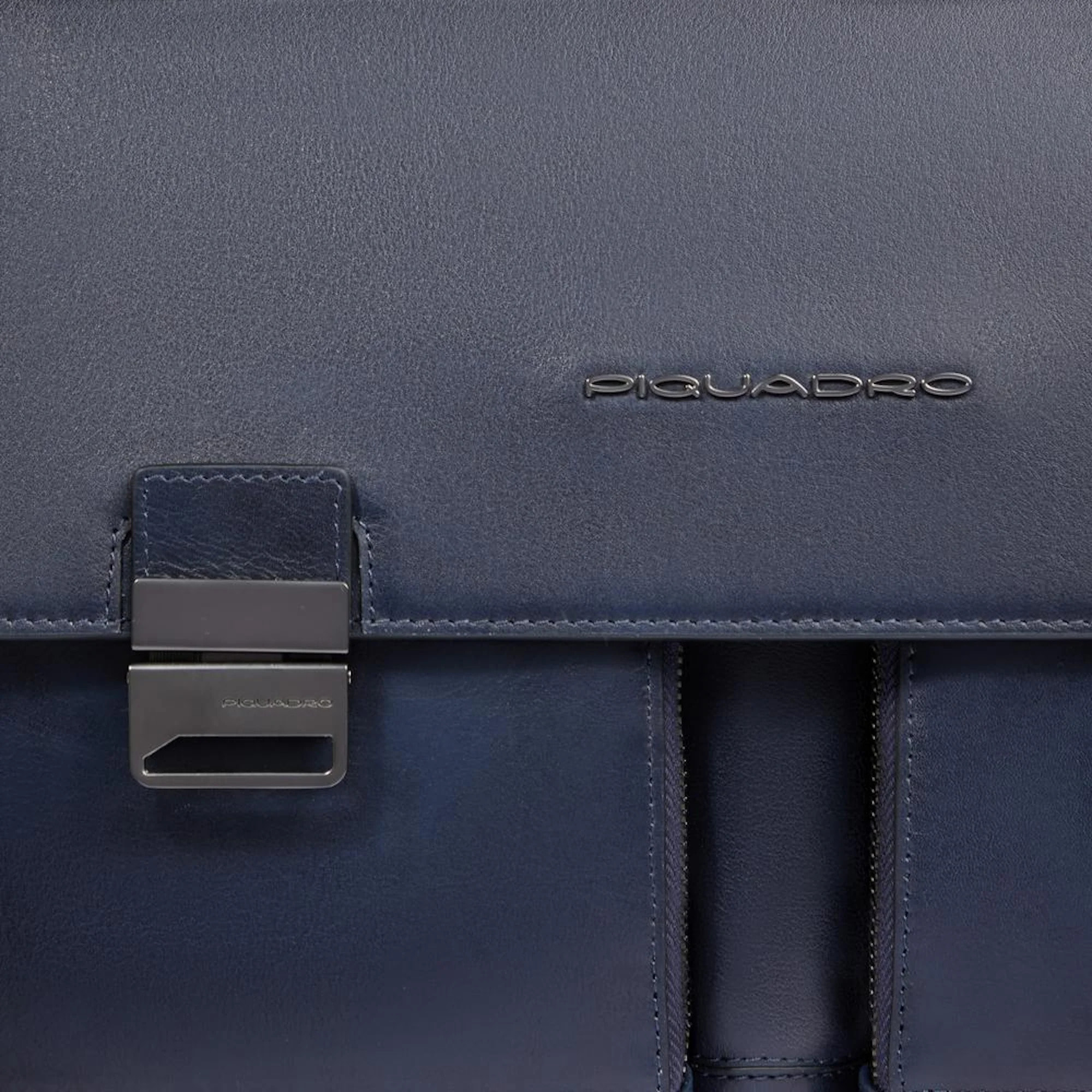 Piquadro Ventiquattrore in pelle porta pc e porta iPad® con protezione antiurto