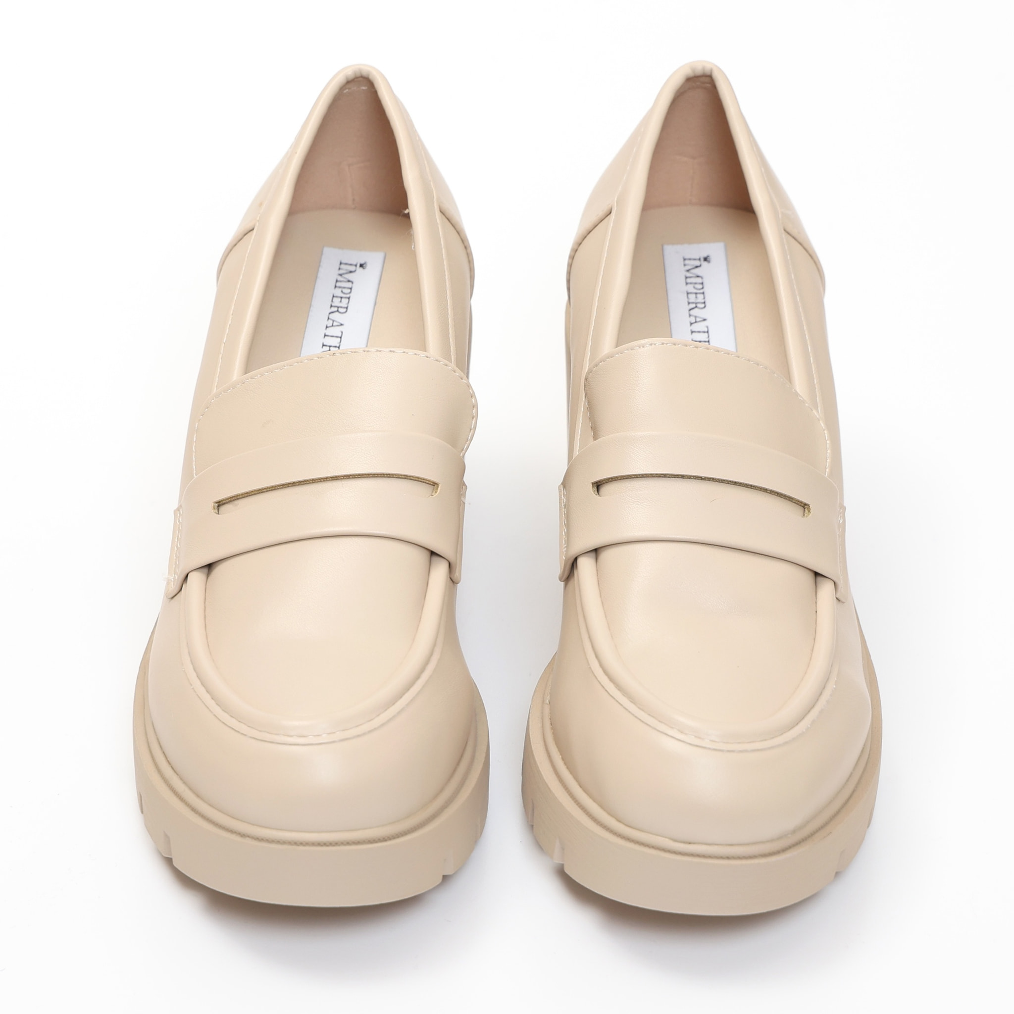 Mocassini in simil pelle con tacco comodo