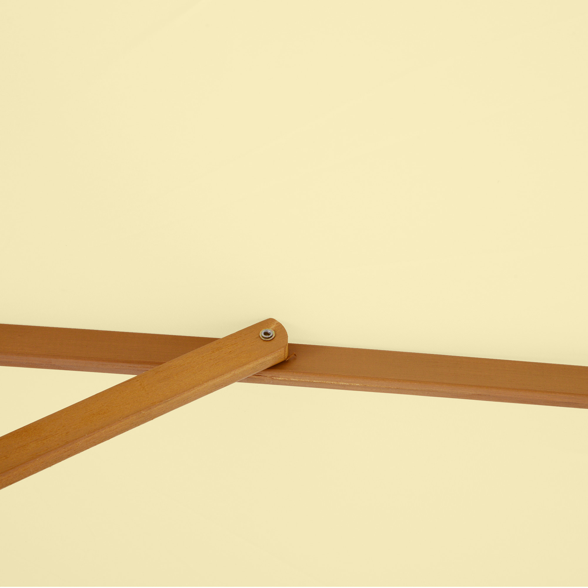 Outsunny Parasol droit hexagonal grande taille de jardin Ø 2,5 x 2,3H m bois de bambou crème