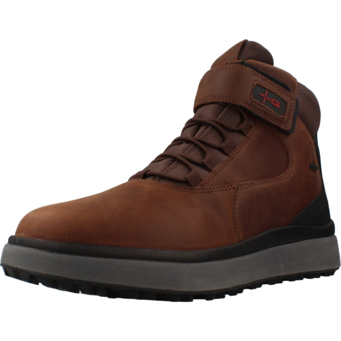 Botines Hombre de la marca GEOX  modelo U56FZC MARRON