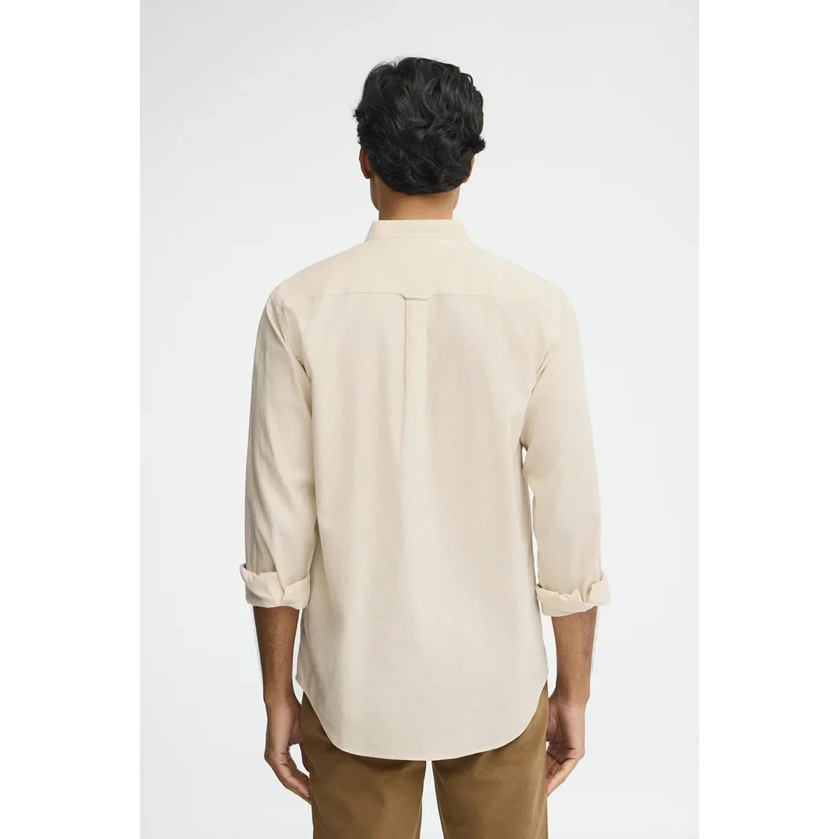 Camicia cotolino beige con collo alla coreana, regular fit e ricamo Rigby Go