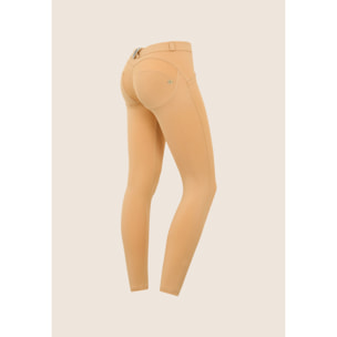 Pantaloni push up WR.UP® in jersey organico vita bassa