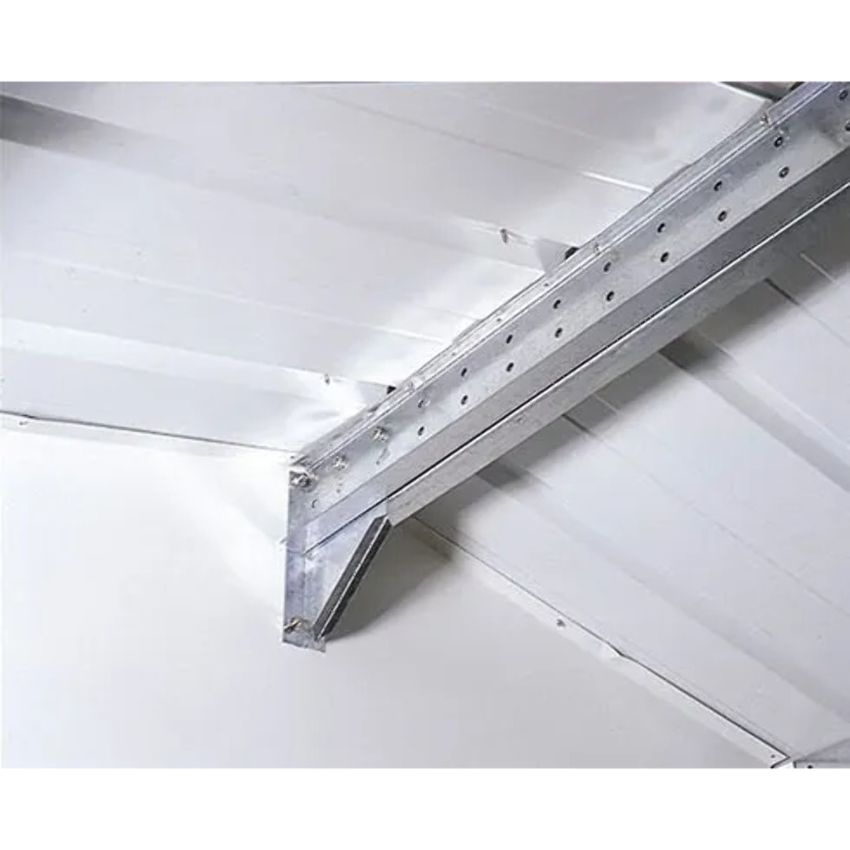 Abri de jardin métal vert Yardmaster 3,85 m² + kit d'ancrage