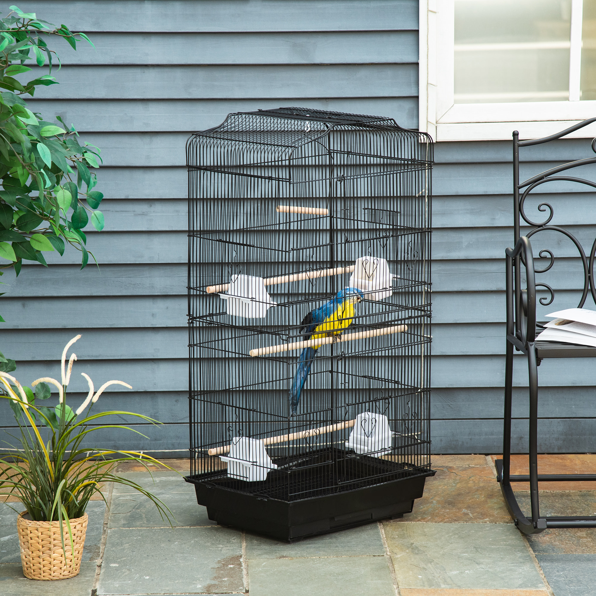 Cage à oiseaux volière avec mangeoires perchoirs plateau amovible dim. 46,5L x 35,5l x 92H cm métal PS noir