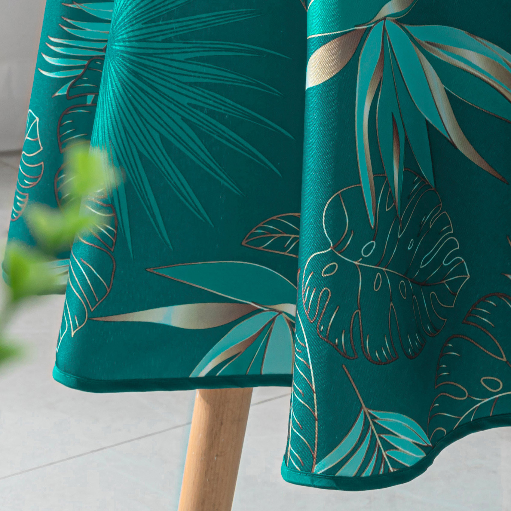 Nappe ronde exotique anti-taches - Bleu Paon