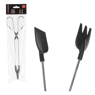 Pinza nera per cucinare in acciaio.