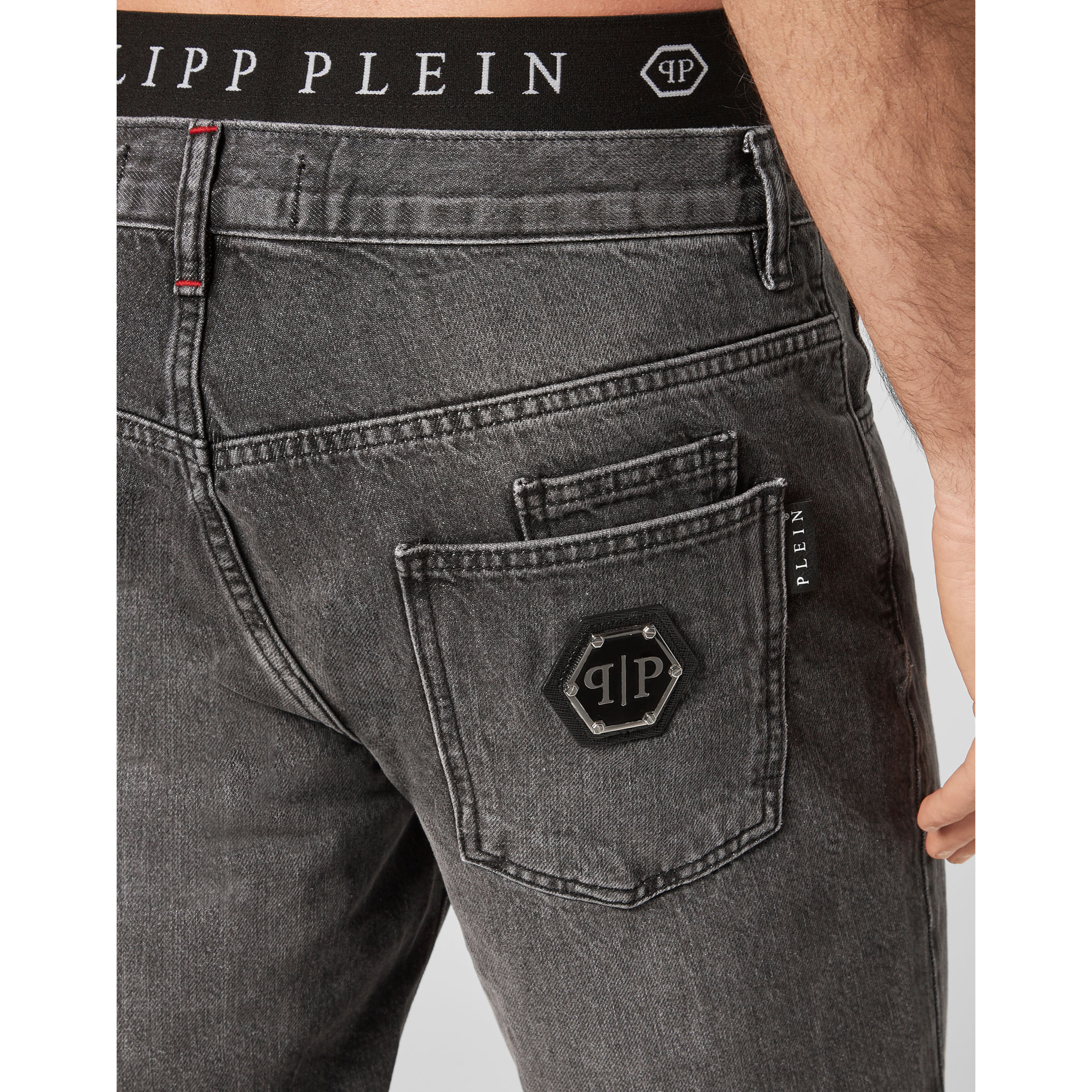 PHILIPP PLEIN Pantalones cortos