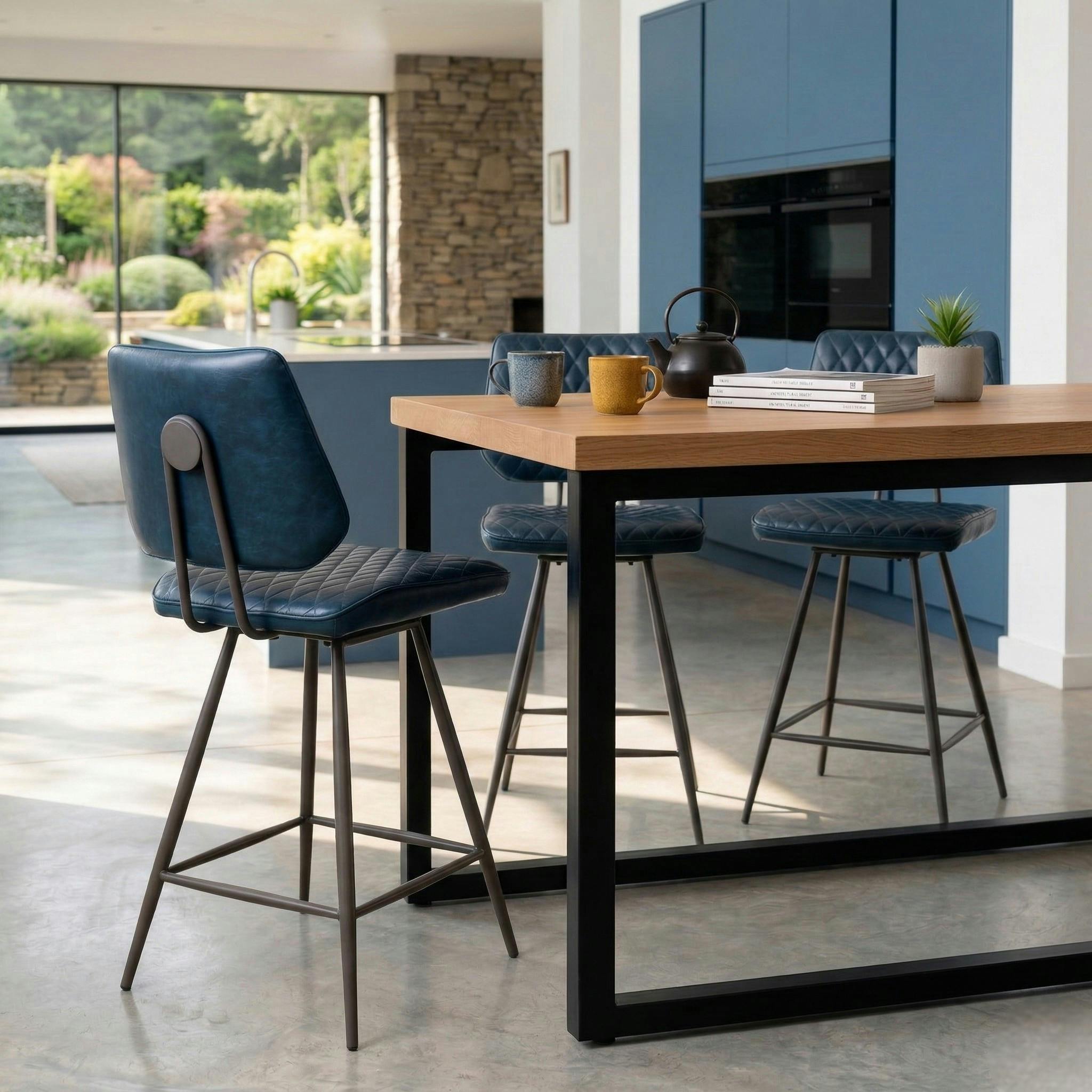 Chaise de bar bleu foncé style industriel SALERNE