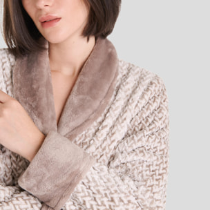 Bata larga de mujer gris