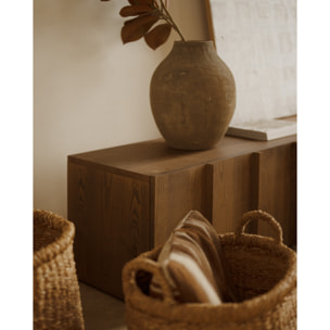 Mueble TV de chapa de fresno natural con listones en tono avellana en varias medidas