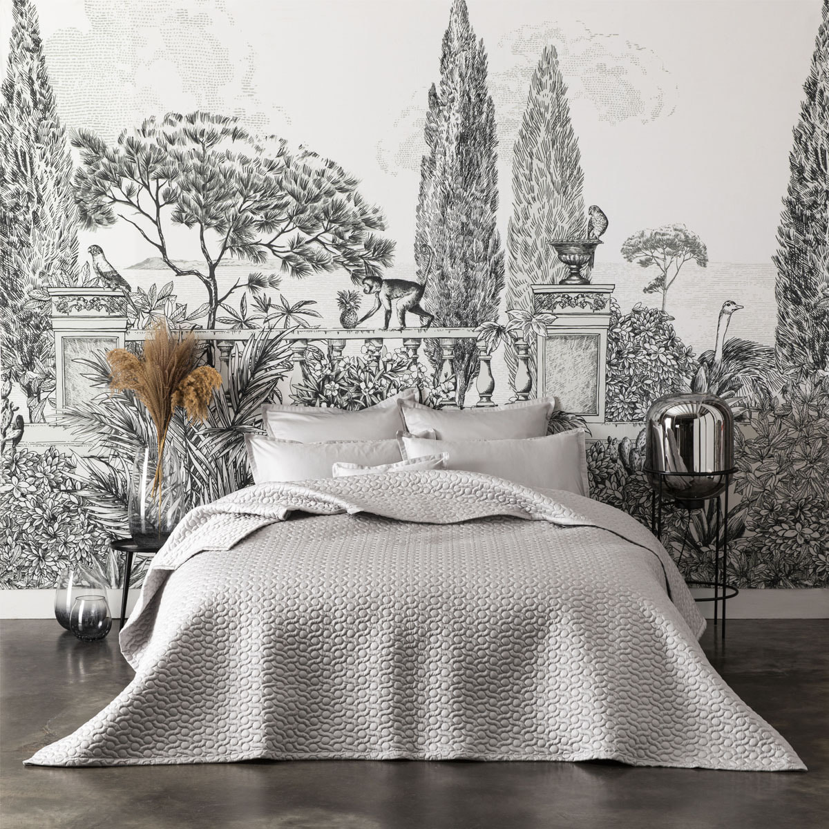 Couvre-lit matelassé uni en satin de coton bio, POESIE, Gris