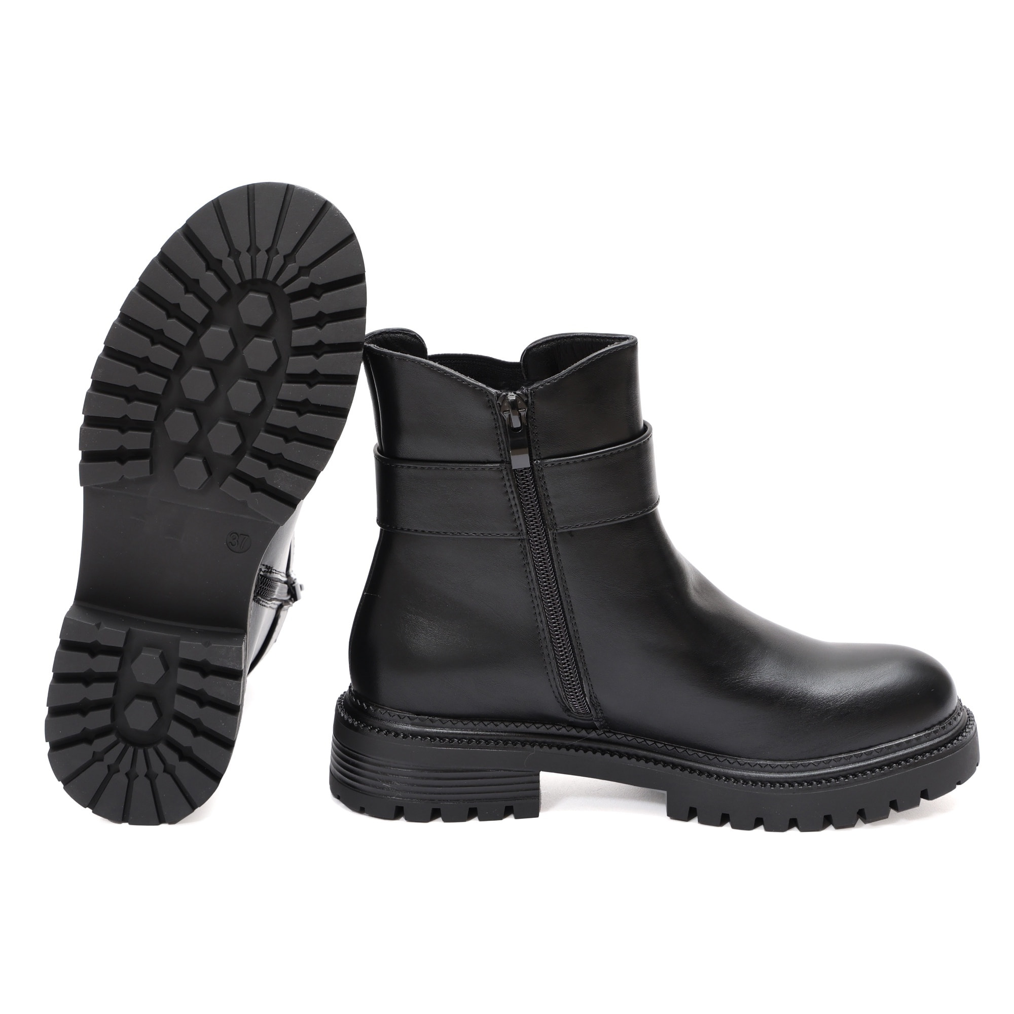 Stivaletto in simil pelle con elastico e fibbia dorata