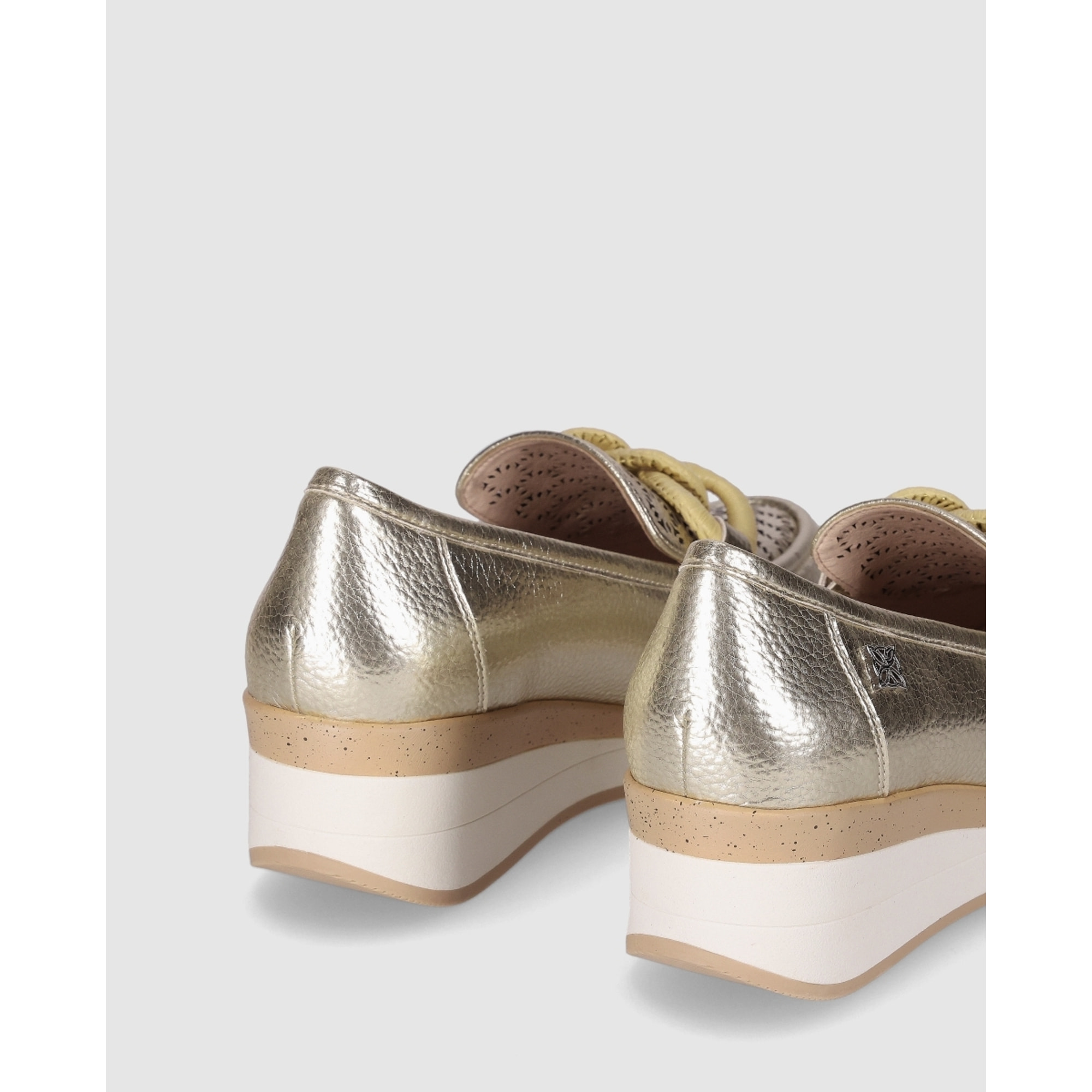 Zapatos de Piel - Oro - Tacón: 4 cm