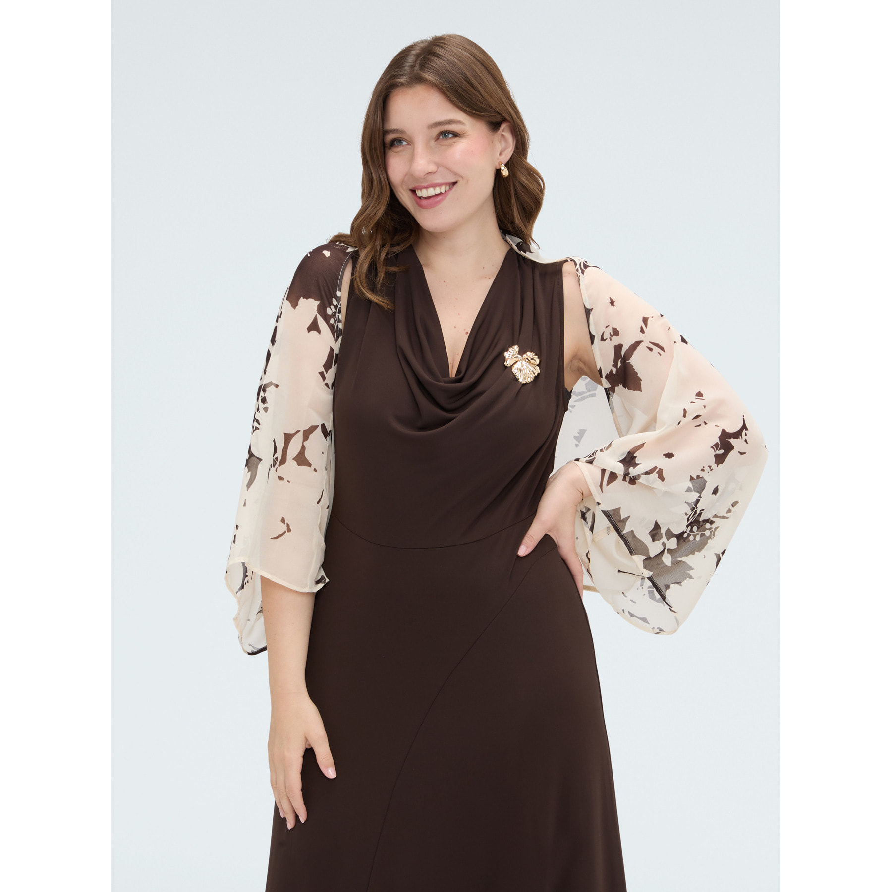 Fiorella Rubino - Bolero corto de georgette estampado - Beige