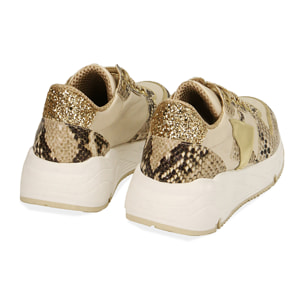 Sneakers beige in pelle stampa vipera, zeppa 4 cm