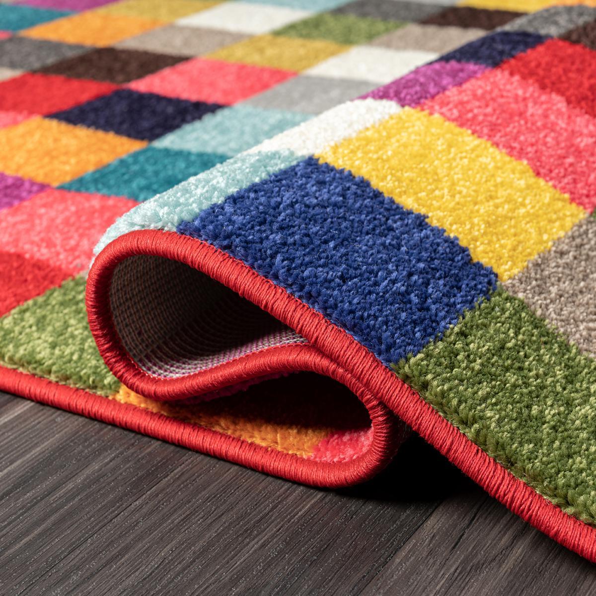 Tapis Tene motif géométrique destructuré multicolore