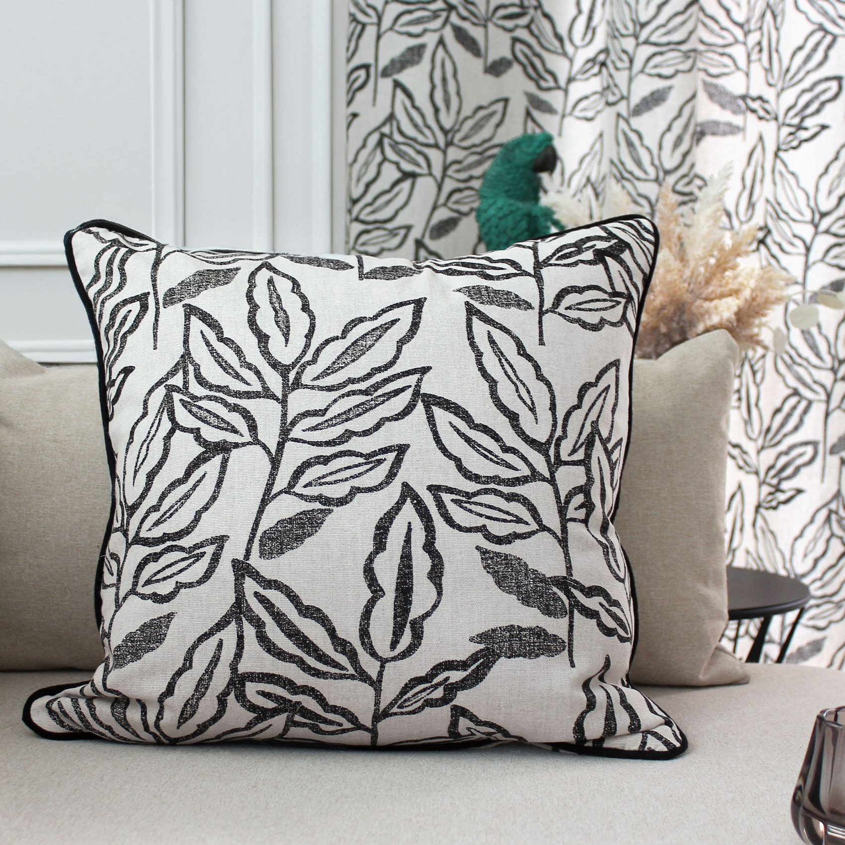 Coussin déhoussable en coton recyclé Chambray - Gris Foncé