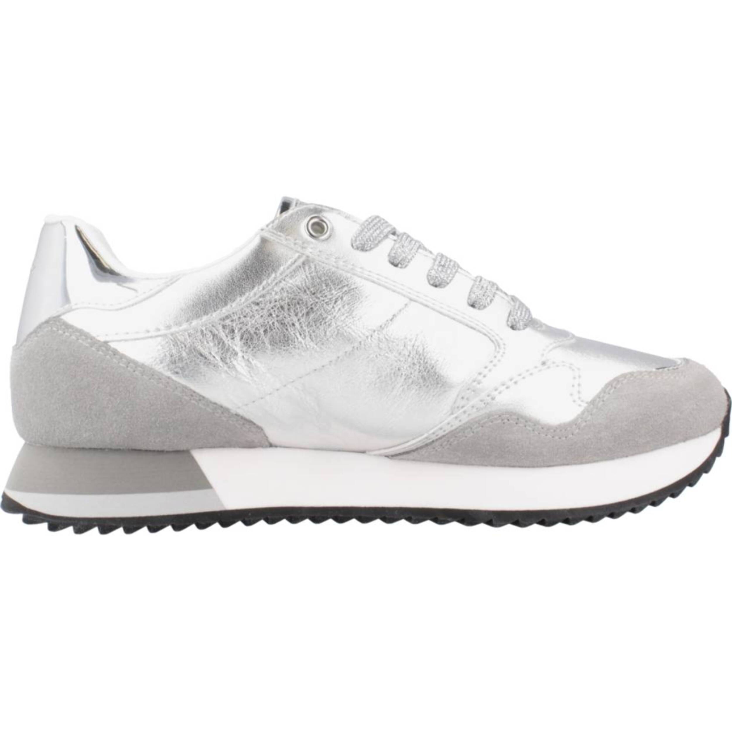 Sneakers de  Mujer de la marca GEOX  modelo D DORALEA PLATA