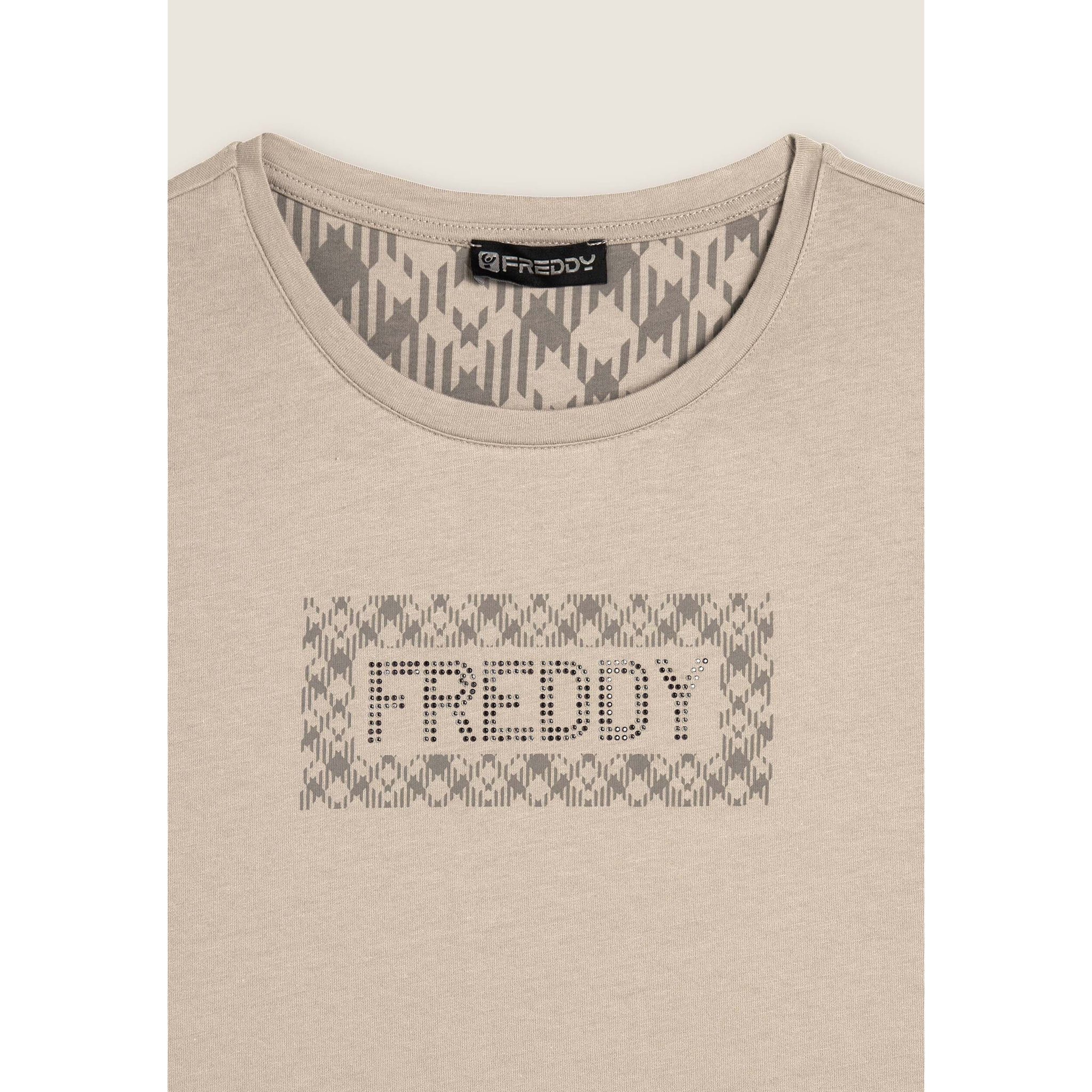 T-shirt con logo e grafica geometrica