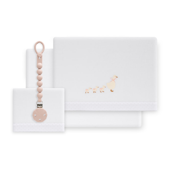 Triptico Cuna Coralina Modelo Patitos + Broche Bco/Rosa