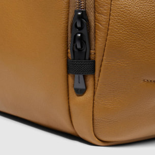 Piquadro Zaino porta pc e iPad® con tasca per Piquadro Smart Tracker, protezioni antiurto e RFID