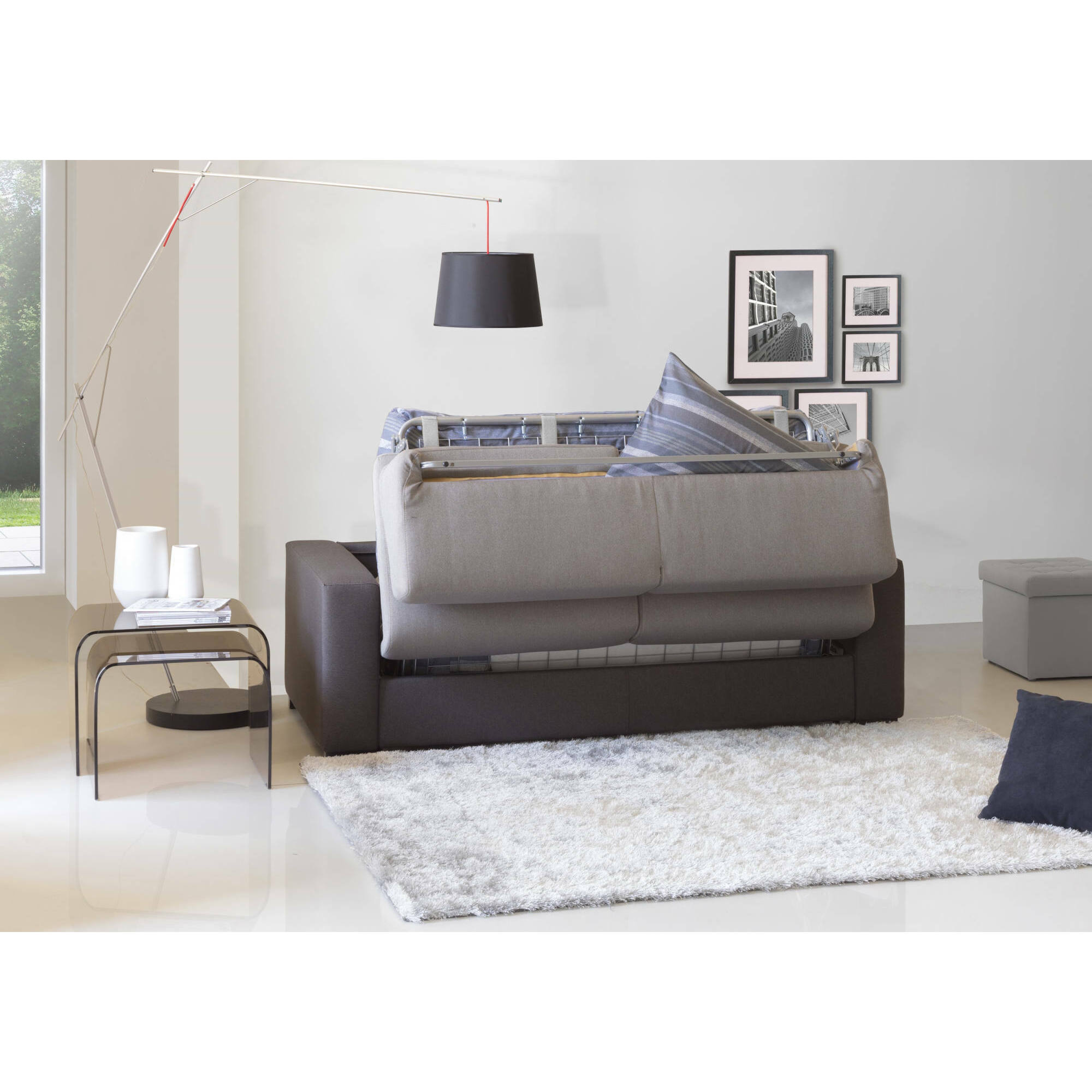 Divano Letto Alena, Divano a 2 posti, 100% Made in Italy, Sofà Soggiorno con apertura girevole, in tessuto imbottito, con Braccioli slim, Cm 160x95h90, Grigio e Antracite