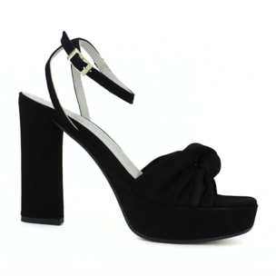 Sandalia plataforma con anilla al tobillo. Tacón 9 cm