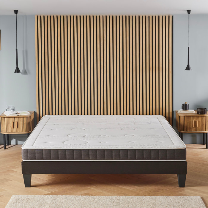 Matelas Intuition, Soutien Ferme, Mémoire de Forme & Mousse Haute 15 cm, Éco-Responsable