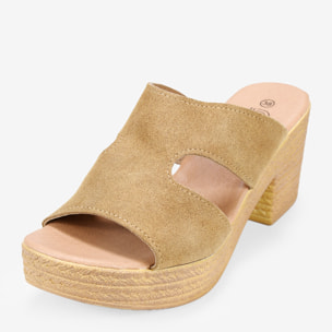 Sandalias de piel marrones con tacón efecto esparto