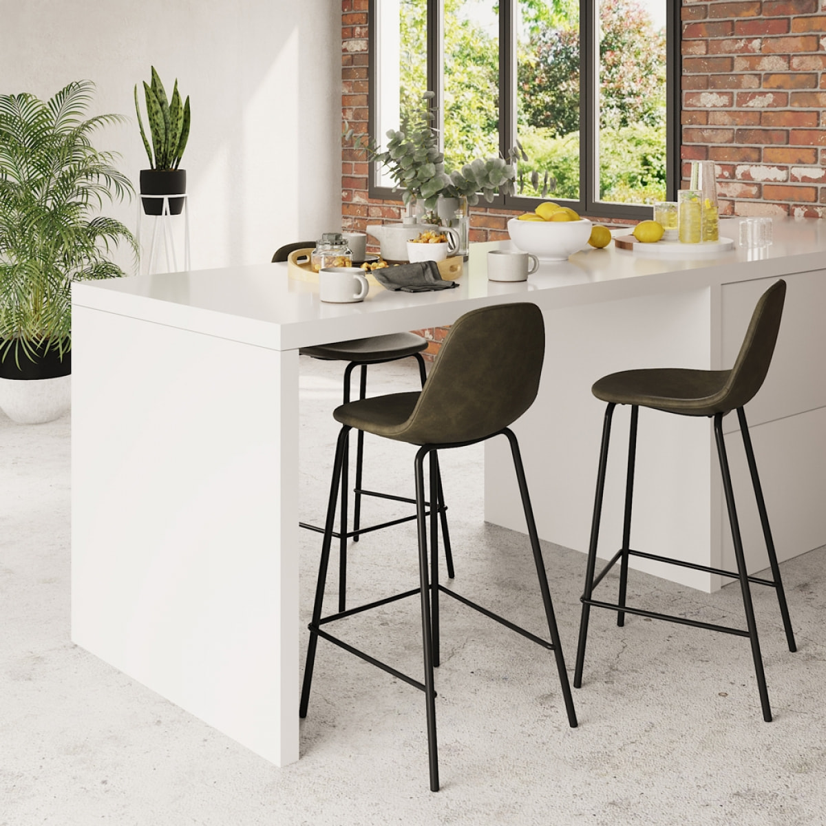Lot de 2 chaises pour îlot central 65 cm en cuir synthétique kaki - Henrik