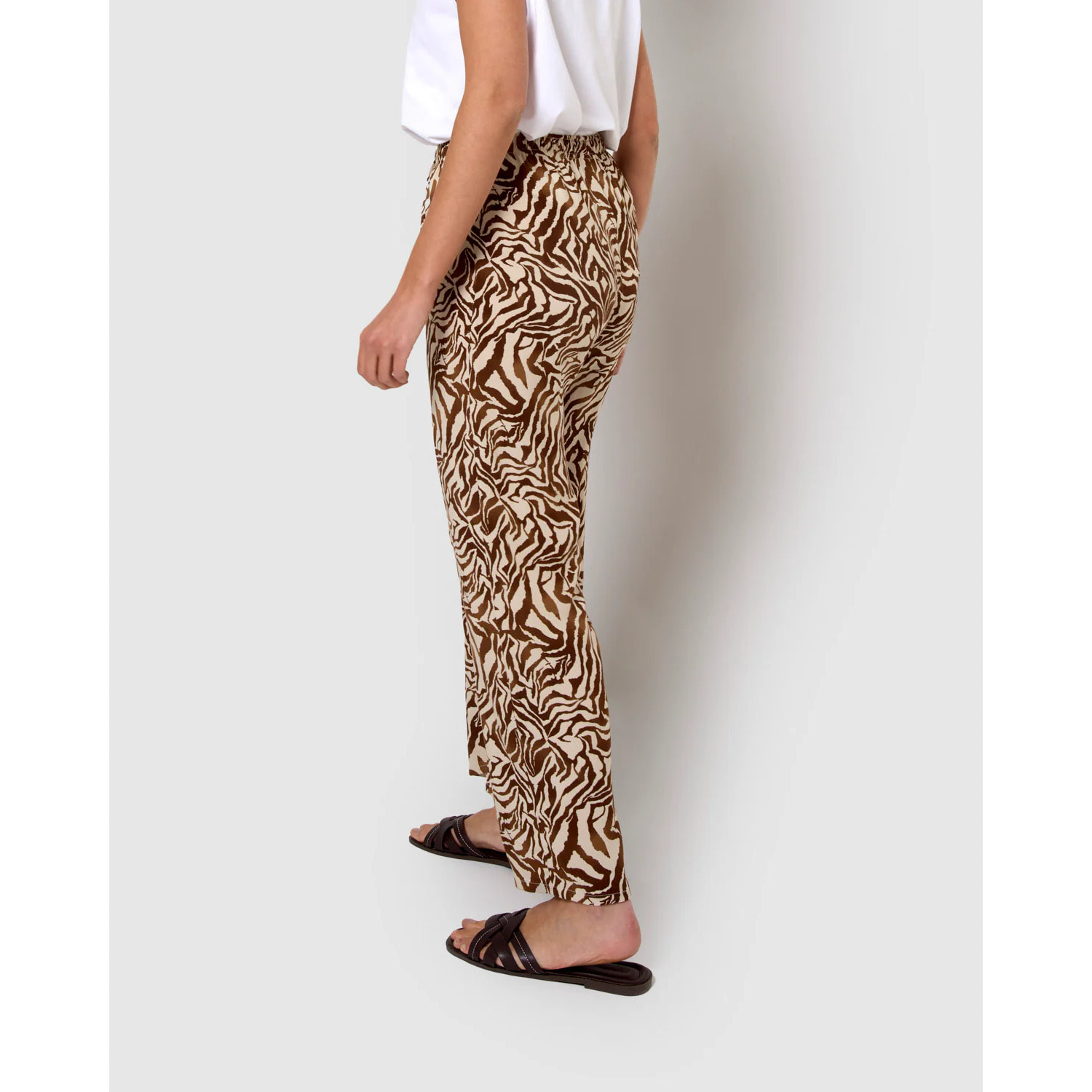 Pantalón viscosa marion marrón