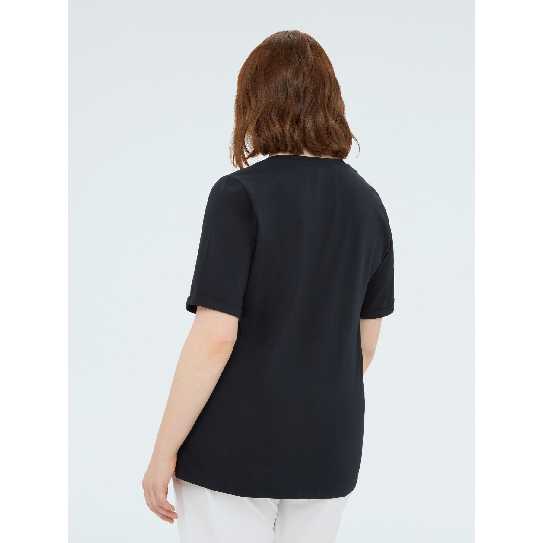 Fiorella Rubino - T-shirt in jersey con ricamo in perline - Nero