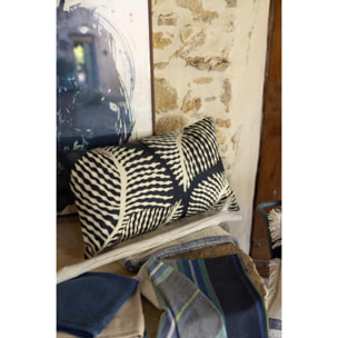 Coussin brodé Flora