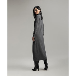 abito midi in maglia grossa con bottoni e spalline